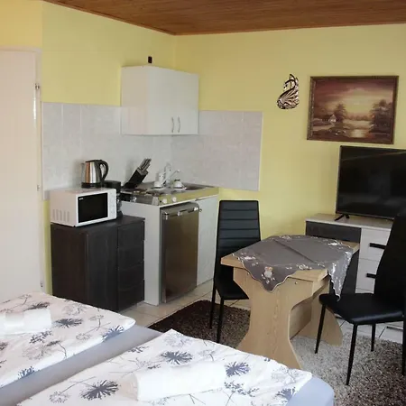 Apartment Fox Heviz